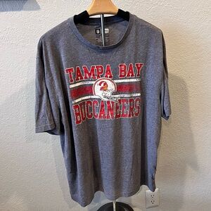 Tampa Bay Buccaneers Vintage Throwback Creamsicle Logo T Shirt NFL XL Graphic
